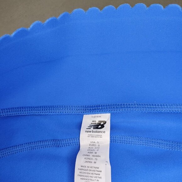 [NWOT] NEW BALANCE X J.CREW Capri Leggings Blue Scallop Waist Size S - Picture 3 of 7